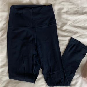 Lululemon Cropped Align